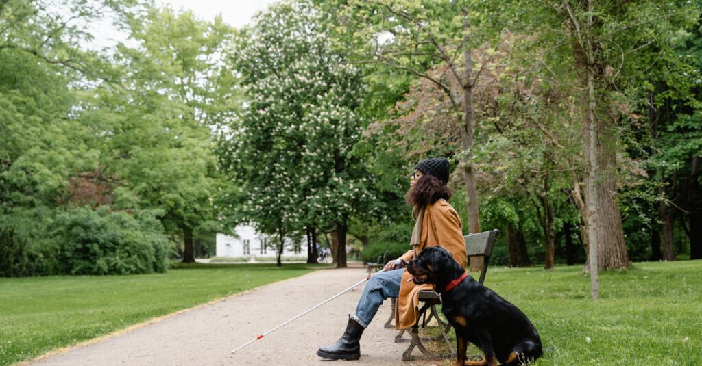 初めて犬の火葬を経験する飼い主が、不安な気持ちを抱えながら準備している様子。